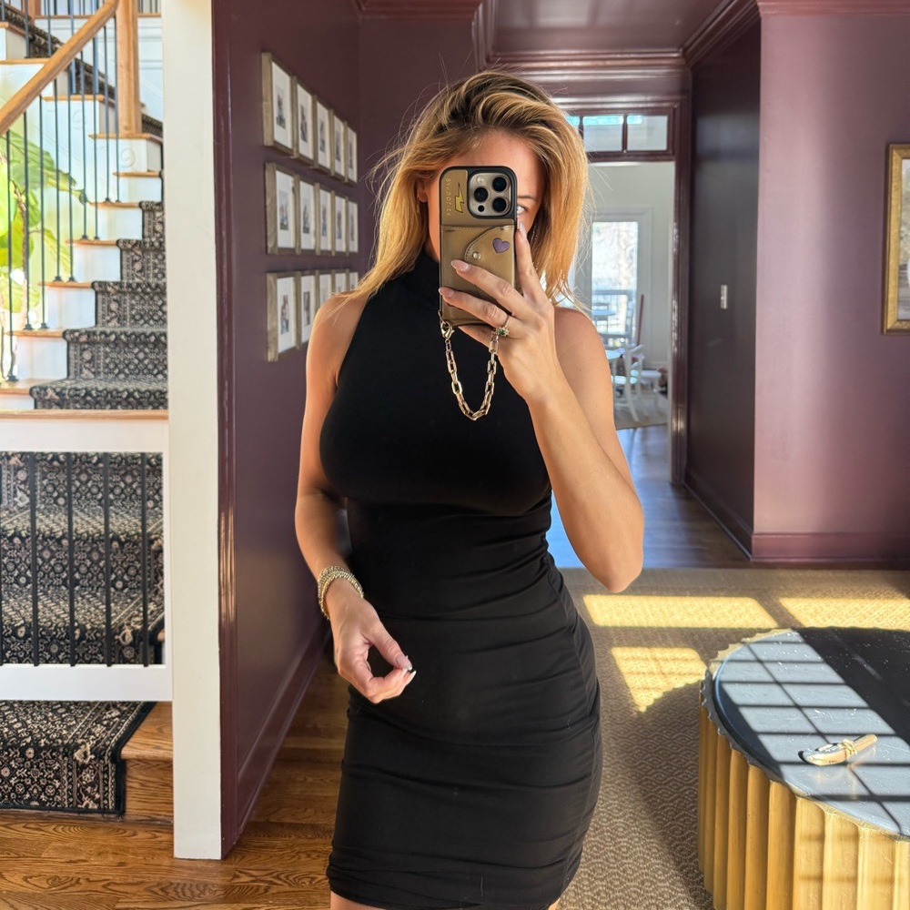 Veronica M Black Sleeveless Dress